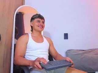 Offline luca_dior on Flirt4Free