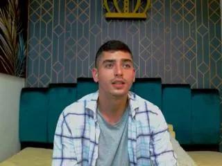 lucius_williams on Flirt4Free 
