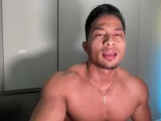 luke_wayne on Flirt4Free 