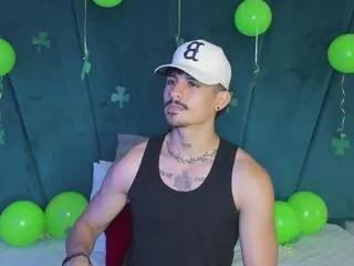 lukee_taylor on Flirt4Free 