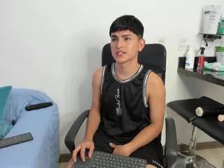 lyam_amatista on Flirt4Free 