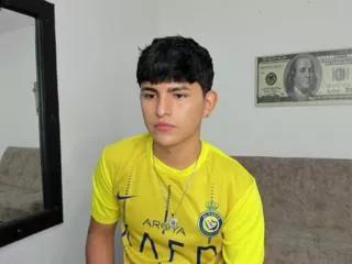 lyam_amatista on Flirt4Free 