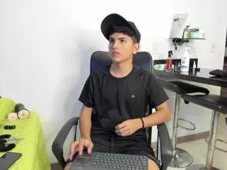 lyam_amatista on Flirt4Free 