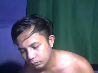lyndon_f on Flirt4Free 