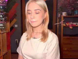 lynette_grindell on Flirt4Free 