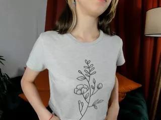 lynn_brabson on Flirt4Free 