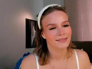lynna_goodhart on Flirt4Free 