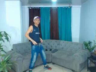 mathew_tommy on Flirt4Free