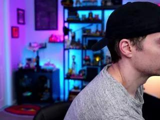 max_hughes on Flirt4Free 