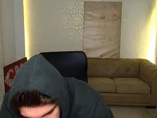 max_kaiden on Flirt4Free
