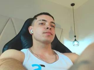maxwell_dupont on Flirt4Free 