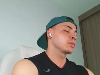 maxwell_dupont on Flirt4Free 