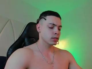 maxwell_dupont on Flirt4Free 