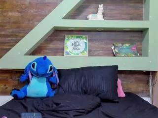 meghan_rouse on Flirt4Free 
