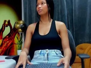 Private mia_kleim on Flirt4Free