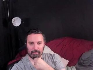 Freechat michael_madd on Flirt4Free