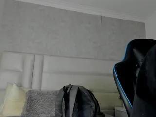 michael_reinolds on Flirt4Free