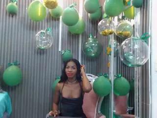 michelle_flores on Flirt4Free 