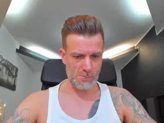 monty_adams on Flirt4Free 