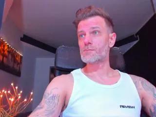 monty_adams on Flirt4Free 