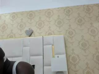 naomi_lewiis on Flirt4Free 