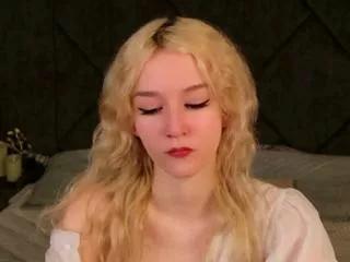 naomi_loys on Flirt4Free 
