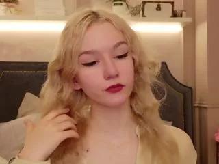 naomi_loys on Flirt4Free 