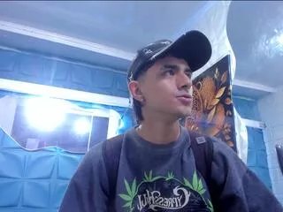 Offline nathan_maxime on Flirt4Free