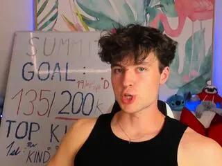 nikk_carville on Flirt4Free 
