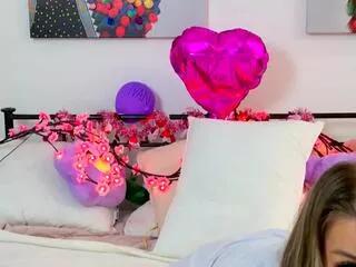 nikki_alman on Flirt4Free 