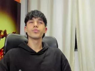 noah_brigth on Flirt4Free 