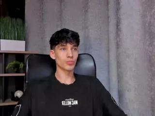 noah_brigth on Flirt4Free 