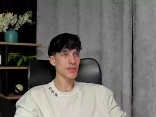 noah_brigth on Flirt4Free 