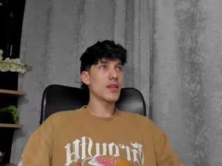noah_brigth on Flirt4Free 