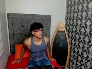 noah_dikson on Flirt4Free 