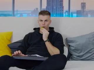 paolo_arreola on Flirt4Free 