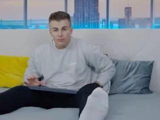 paolo_arreola on Flirt4Free 