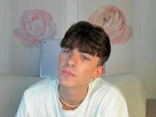 pierce_bailey on Flirt4Free 