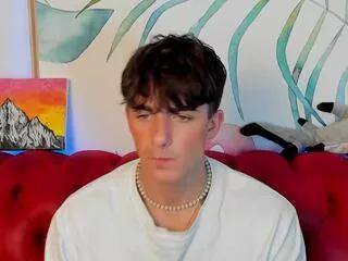pierce_bailey on Flirt4Free 