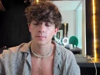 pierce_bailey on Flirt4Free 