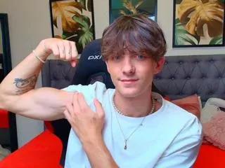 pierce_bailey on Flirt4Free 