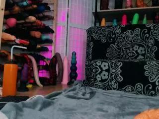 queen_mona on Flirt4Free 