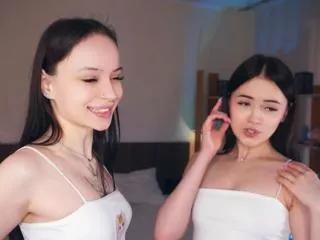 randi_crock_linn_beldon on Flirt4Free 