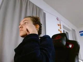 raya_colt on Flirt4Free