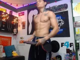 Offline raymond_courtois on Flirt4Free