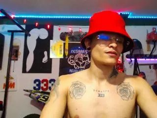 Offline raymond_courtois on Flirt4Free