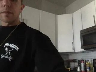 Freechat rob_ryder on Flirt4Free