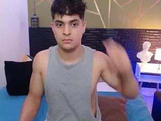 rooney_saenz on Flirt4Free 