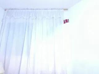 Offline roxana_blanche on Flirt4Free