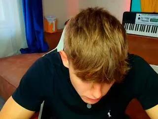 russ_madison on Flirt4Free 